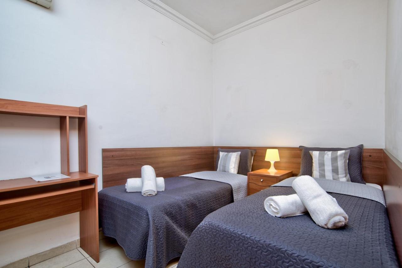 Morina Court - St Julians Seaside Bliss Apartments And Penthouse By Shortletsmalta San Ġiljan Exterior foto