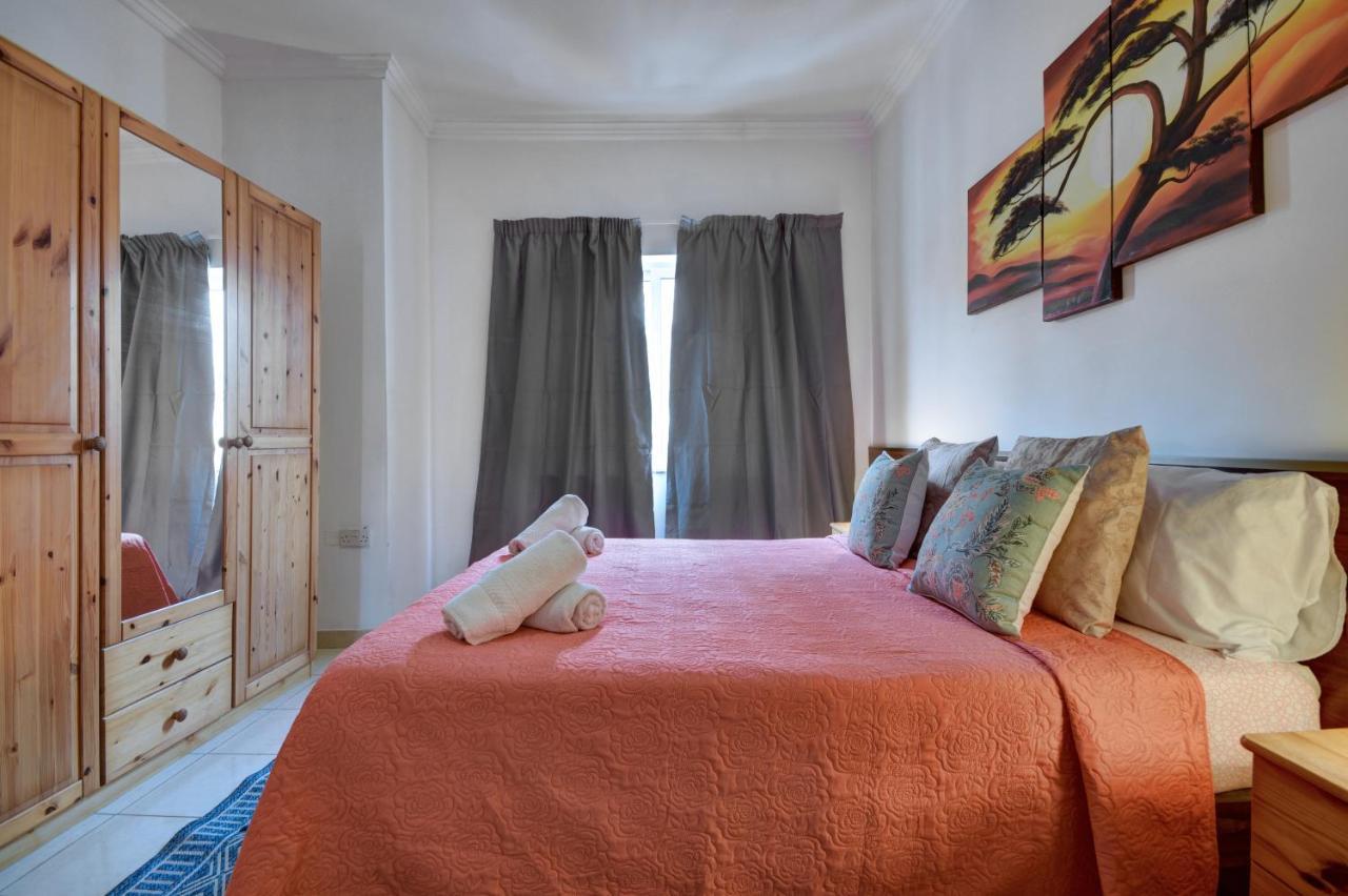 Morina Court - St Julians Seaside Bliss Apartments And Penthouse By Shortletsmalta San Ġiljan Exterior foto